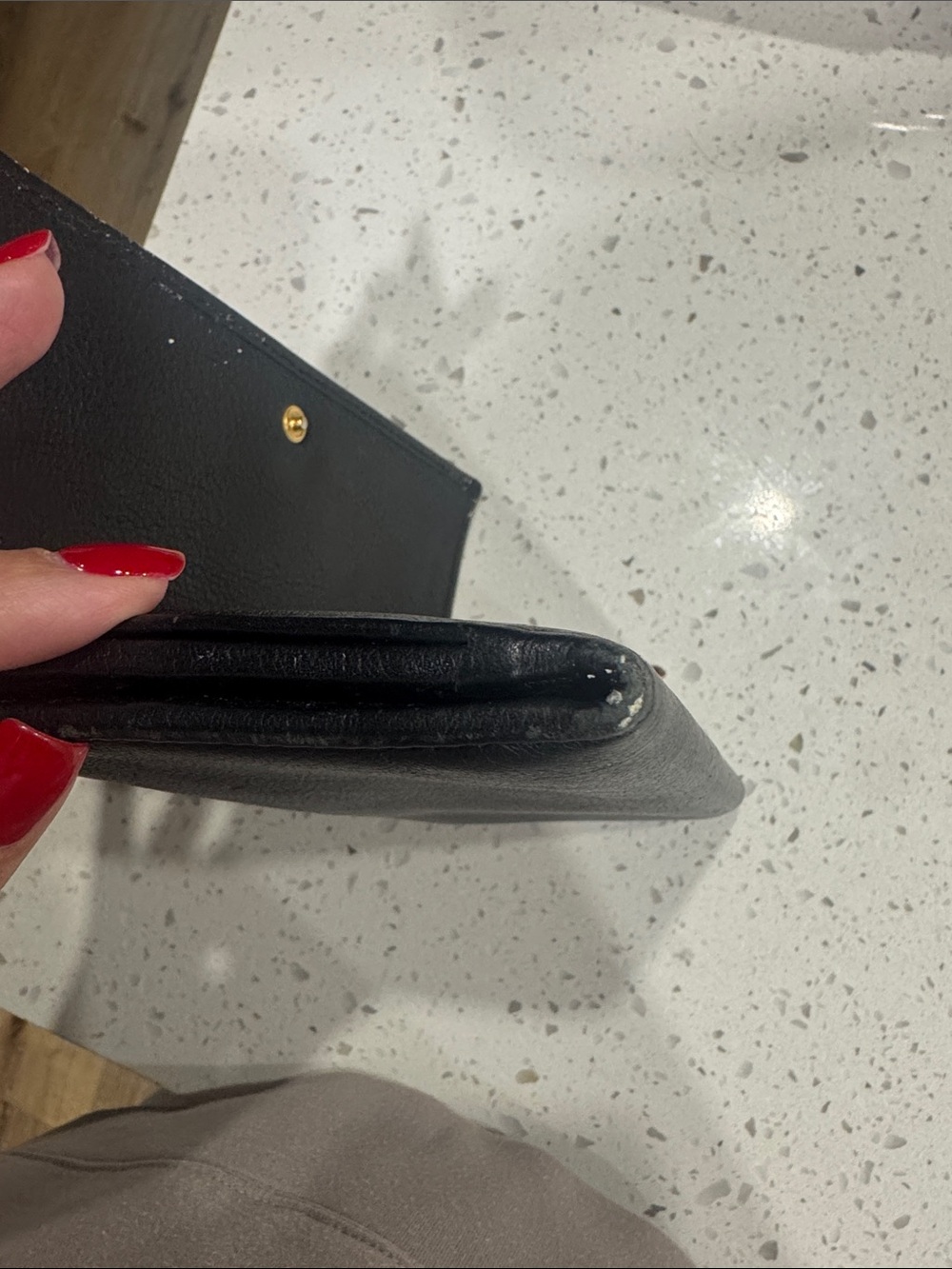 Saint Laurent Black Leather YSL Logo Wallet - Picture 3 of 4
